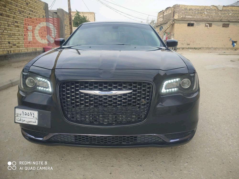 كرايسلر 300